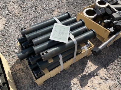 2026 SDCH SDCH1400PB Lote de Pernos y Bujes (Sin Usar) / Pin and Bush Accessoire divers pour excavatrice (Unused)