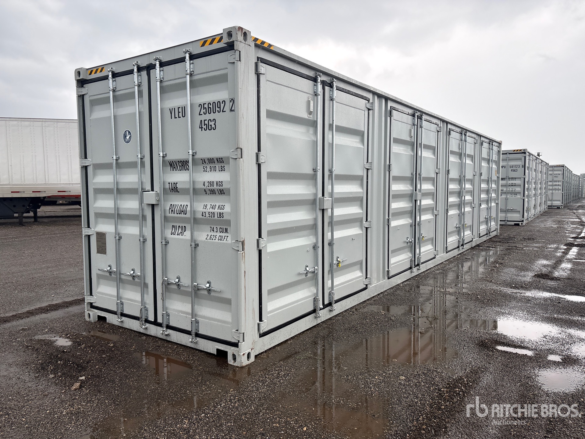 2026 40 ft High Cube Multi-Door Storage Container