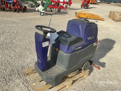 2020 Tennant 2180SR 清掃機