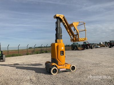 2007 Haulotte STAR 10 Unipersonal Articulating Boom Lift