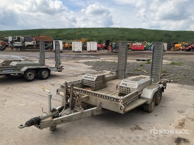 Brian James 3.2 m T/A Trailer Remolque Portamaquinaria