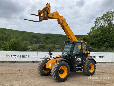 2022 JCB 535-95 Telehandler
