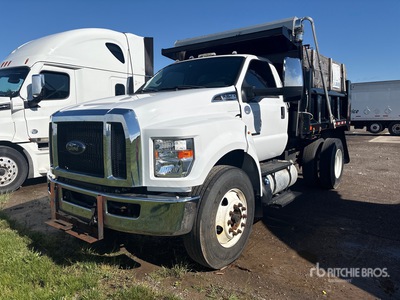 2023 Ford F-750 4x2 S/A Dump Truck