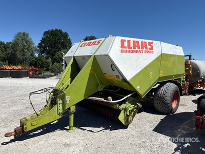 2001 Claas Quadrant 2200 Square Baler