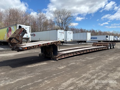 2013 Manac 51233 T/A Lowboy Trailer