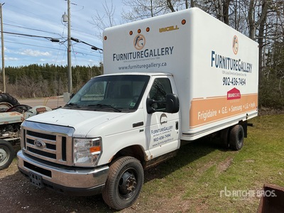 2016 Ford E-450 4x2 Gesloten vrachtwagen