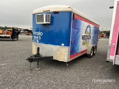 18 ft T/A Enclosed Trailer