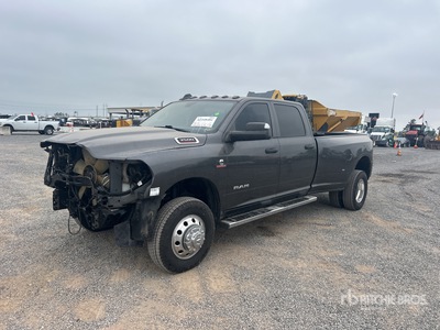 2019 Ram 3500 4x4 Crew Cab بيك اب (Inoperable)