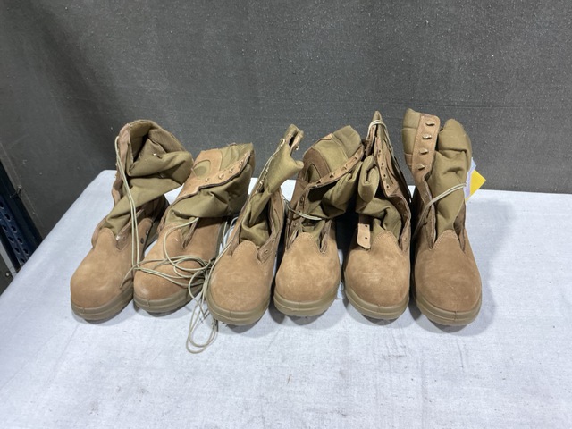 (23) Pairs of Men's Boots