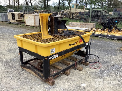 SnowEx 7500 Salt Spreader