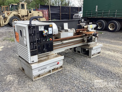 600 Lathes Clausing 18" Lathe
