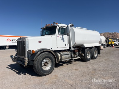 1992 Peterbilt 378 6x4 Water Truck