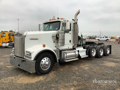 2006 Kenworth W900 8x4 Camion treuil