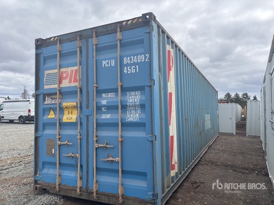 2009 40 ft High Cube Storage Container