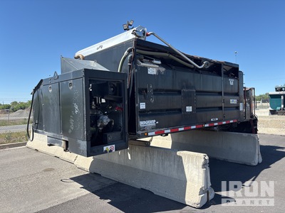Bergkamp M210 Varios implementos camion