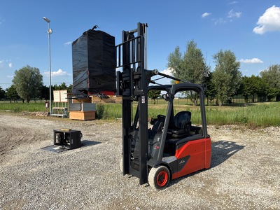 2017 Linde E16L 1600 kg Electric Forklift