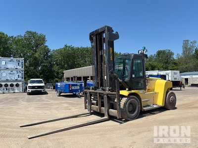 2017 Hyster H300HD2 28900 lb Pneumatic Tire Forklift