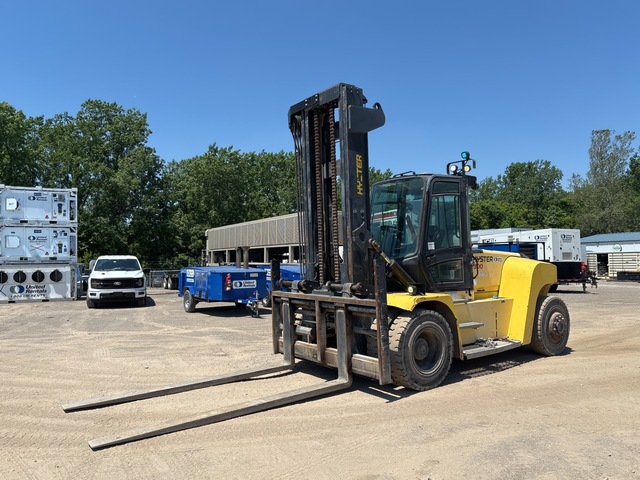 2017 Hyster H300HD2 28900 lb Pneumatic Tire Forklift