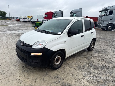 2018 Fiat Panda 1.2 69 CV 2 POSTI EURO6 POP شاحنة فان