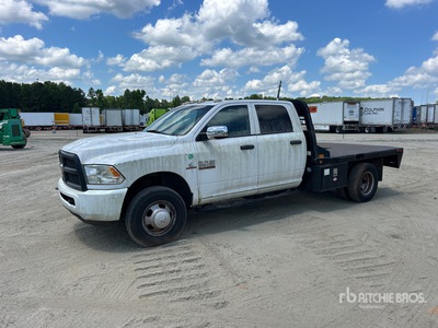 2016 Ram 3500 4x2 Crew Cab Flatbed Truck