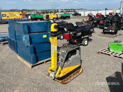 2023 Wacker Neuson DPU40YEH Plancha compactadora (Inoperable)