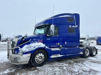 2020 Volvo VNL 6x4 T/A Sleeper Truck Tractor