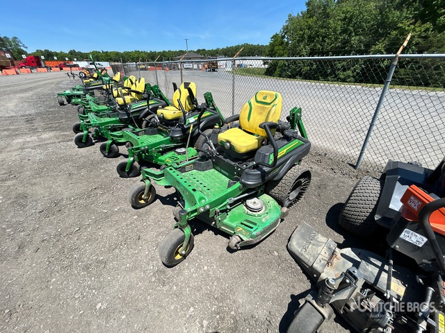 John Deere Z950M 60 Zero-Turn Lawn Mower