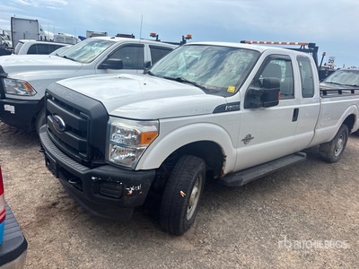 2015 Ford F-250 XL 4x4 Extended Cab Pickup