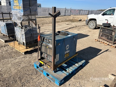 Miller Dimension 452 Electric Welder