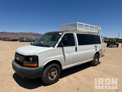 2007 Chevrolet Express 2500 LS Passenger Van