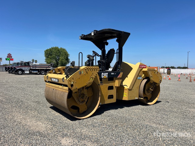 2011 Cat CB54 Double Drum Roller
