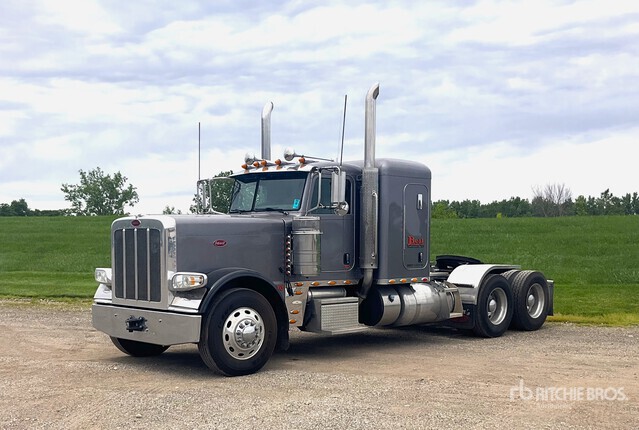 2018 Peterbilt 389 6x4 T/A Sleeper Truck Tractor