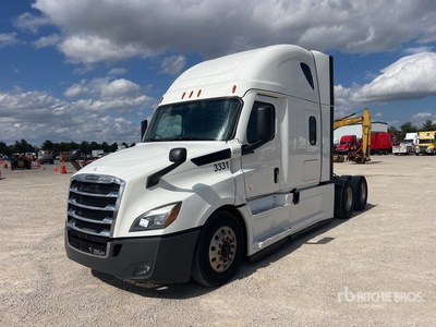 2021 Freightliner Cascadia 126 6x4 T/A Sleeper Truck Tractor