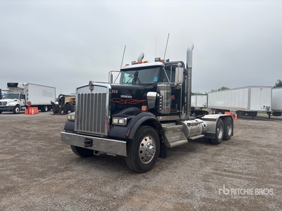 2020 Kenworth W900 6x4 T/A Day Cab Truck Tractor