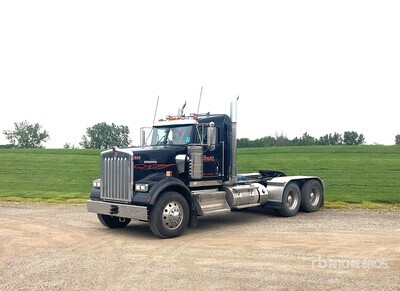 2020 Kenworth W900 6x4 Cabeza Tractora Cabina Corta