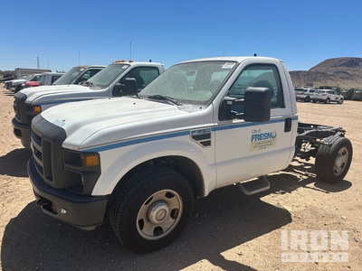 2008 Ford F-350 XL Super Duty Cab and Chassis