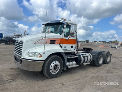2018 Mack CXU613 6x4 T/A Day Cab Truck Tractor