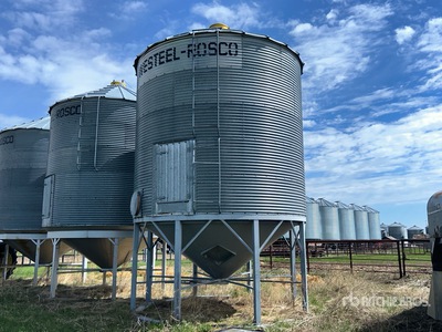 Westeel-Rosco +/- 1800 bu 5 Ring Hopper Grain Bin