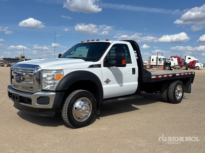 2012 Ford F-550 XLT 4x4 平台トラック