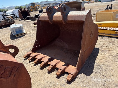 Paladin 72 in Digging Excavator Bucket