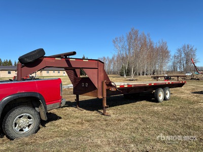 2003 Custom Built 24 ft T/A Gooseneck Pritsche Anhänger