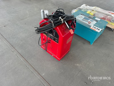 2013 Lincoln AC 225 ARC 225 A Stick Electric Welder