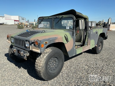 2001 AM General M1097A2 HMMWV 2 Door Soft Top w/Truck Body