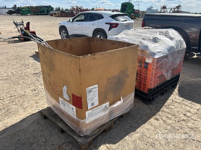 Quantity of CAT oil filters, air filters, hydraulic lines