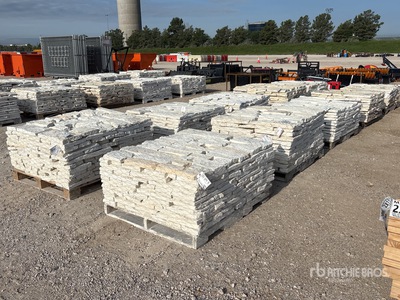 Quantity of (10) Pallets of Austin White Sunflower Limestone 4 - 8 In. Chopped Veneer Stone Stone