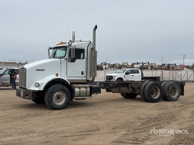 2006 Kenworth T800 Cab and Chassis