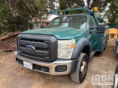 2012 Ford F-450 XL 4x2 Utility Truck