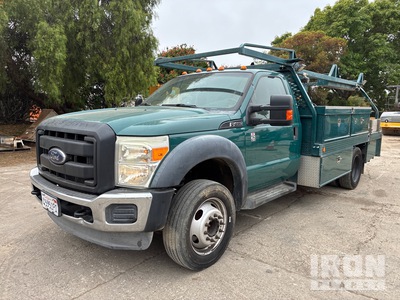 2013 Ford F-450 XL 4x2 Utility Truck
