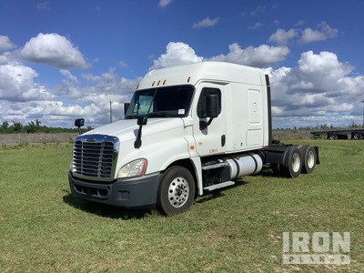 2017 Freightliner Cascadia 125 6x4 T/A Sleeper Truck Tractor