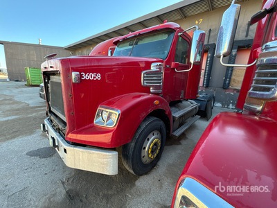 2020 Freightliner Coronado 6x4 تراكتور شاحنة نهارية (ثنائية المحور) (Inoperable)